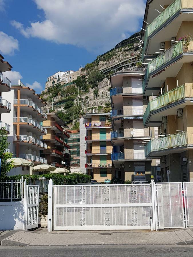 Holiday Home Amalfi Coast ไมยอรี ภายนอก รูปภาพ